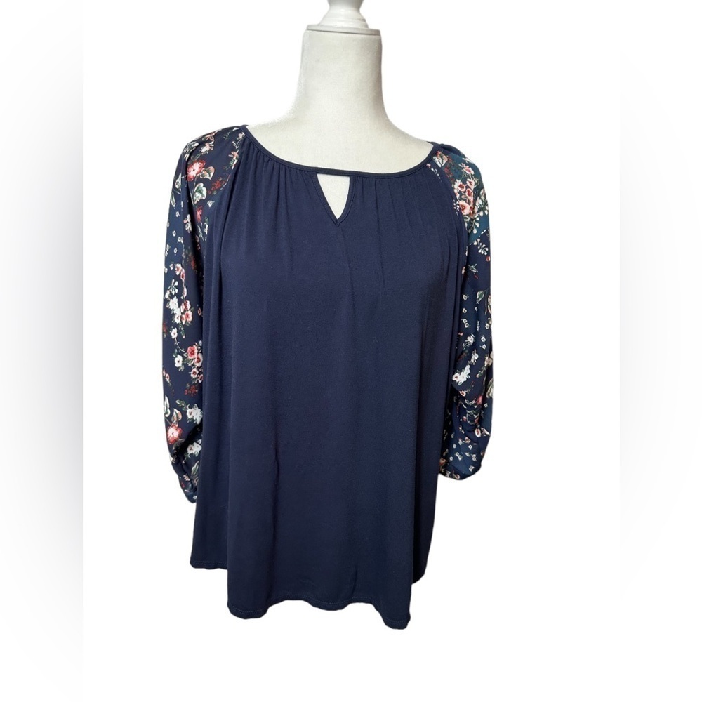 Westport Floral Print Sleeve Patchwork Mix Media Pullover Top/Blouse Size Large